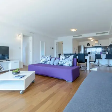 Lapad Direct Sea View 3bedroom Apt,balconies Appartement