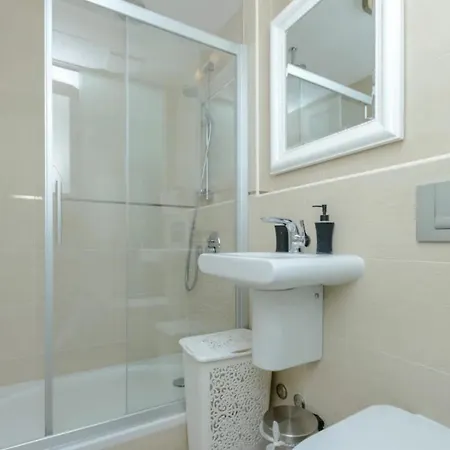 Apartment Lapad Direct Sea View 3bedroom Apt,balconies